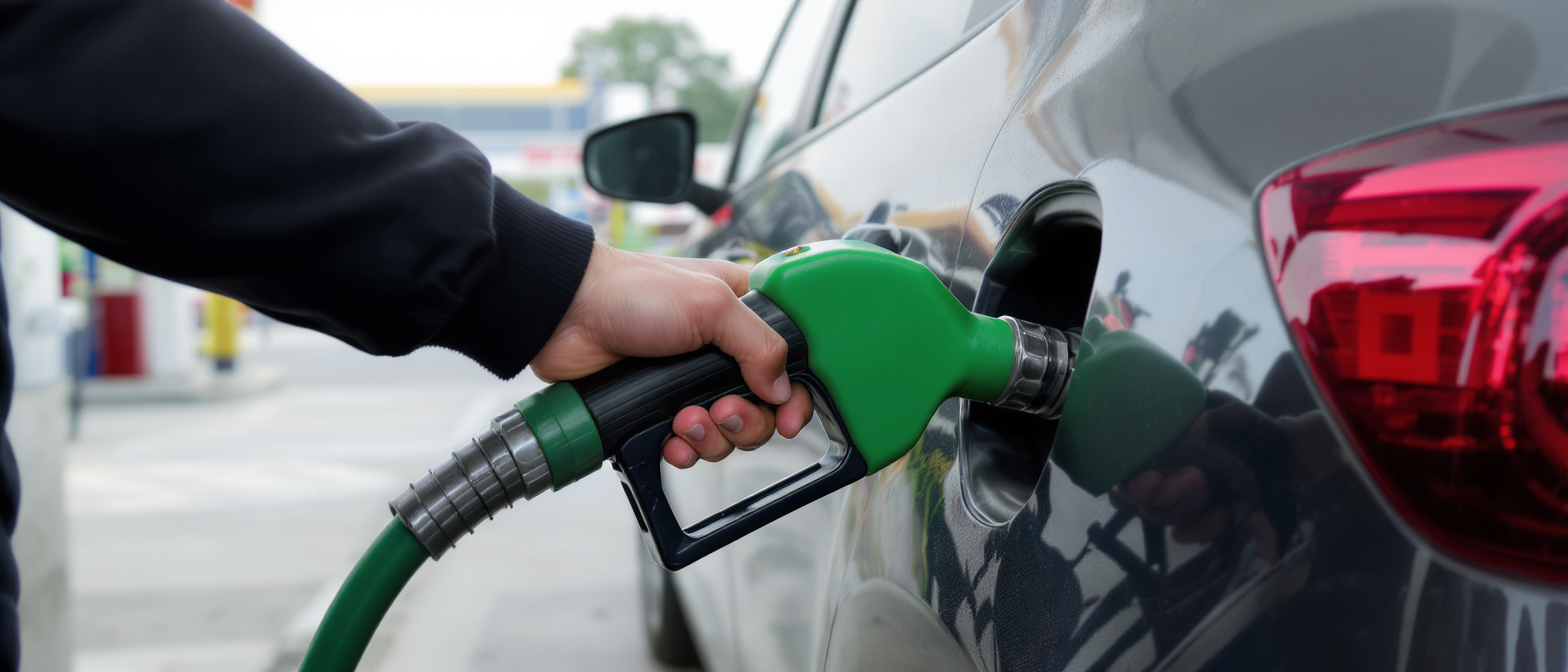 d&eacute;couvrez le super&eacute;thanol e85 &agrave; seulement 0,75 &euro; le litre, une solution &eacute;conomique et &eacute;cologique qui s&eacute;duit de plus en plus d'automobilistes en france.