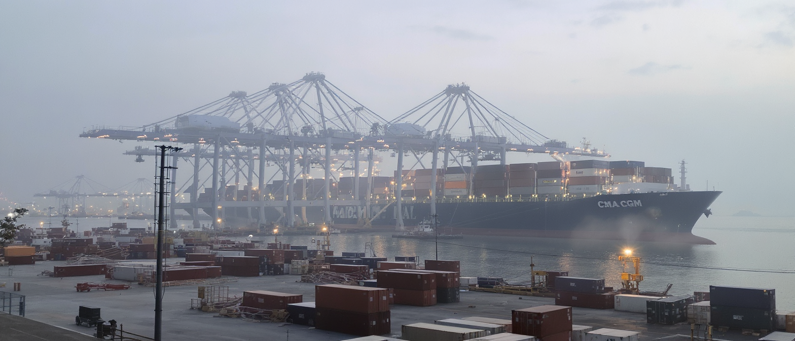 cma cgm investit 700 millions de dollars pour moderniser le port de mombasa, renfor&ccedil;ant son r&ocirc;le crucial dans le d&eacute;veloppement &eacute;conomique de l'afrique de l'est.