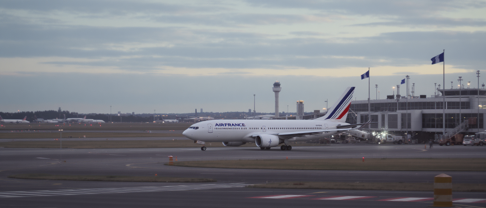d&eacute;couvrez pourquoi la france d&eacute;fend le maintien des r&egrave;gles actuelles sur le climat et l'aviation en europe, en soulignant les enjeux environnementaux et &eacute;conomiques.