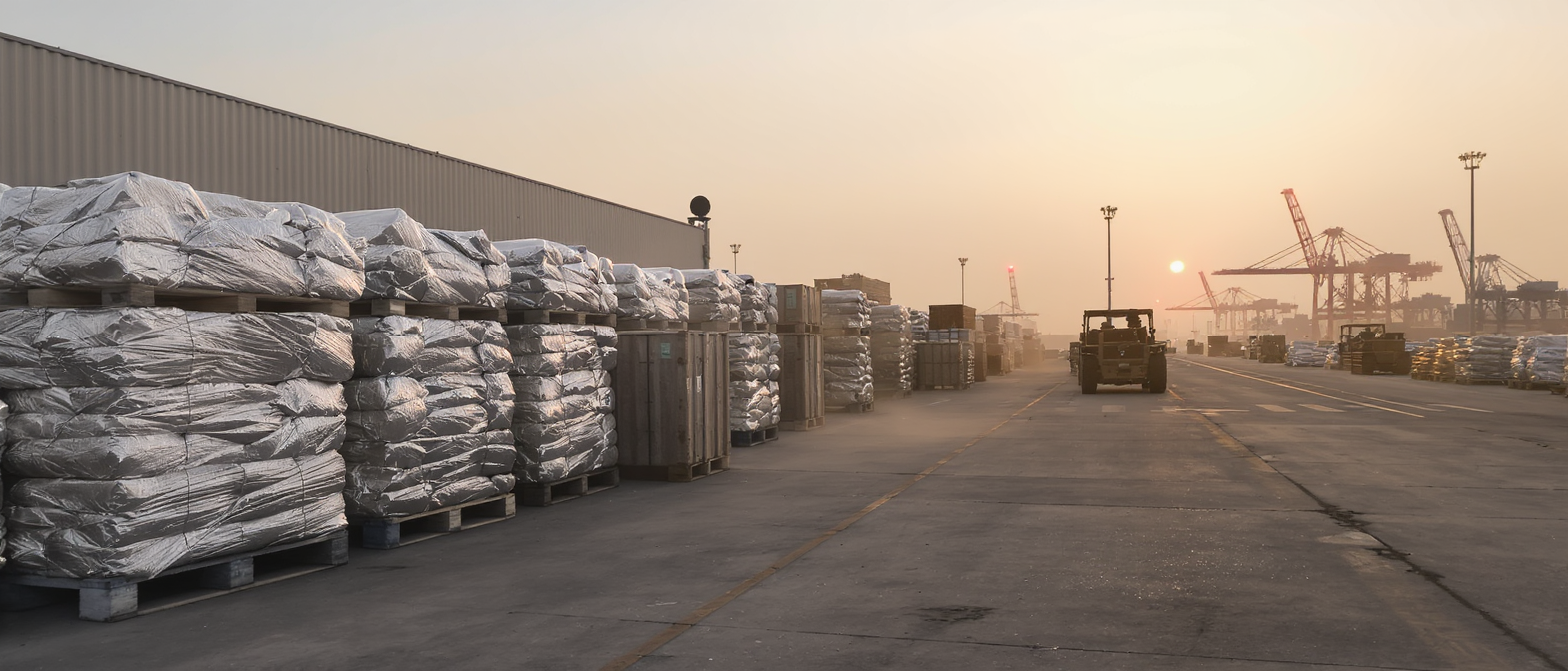 d&eacute;couvrez pourquoi l'aluminium redeviendra rapidement un enjeu majeur apr&egrave;s le conflit au moyen-orient, impactant les march&eacute;s et les industries &agrave; l'&eacute;chelle mondiale.